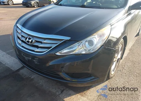 2013 Hyundai Sonata Limited z USA, uszkodzony, nr VIN 5NPEC4AC5DH520586